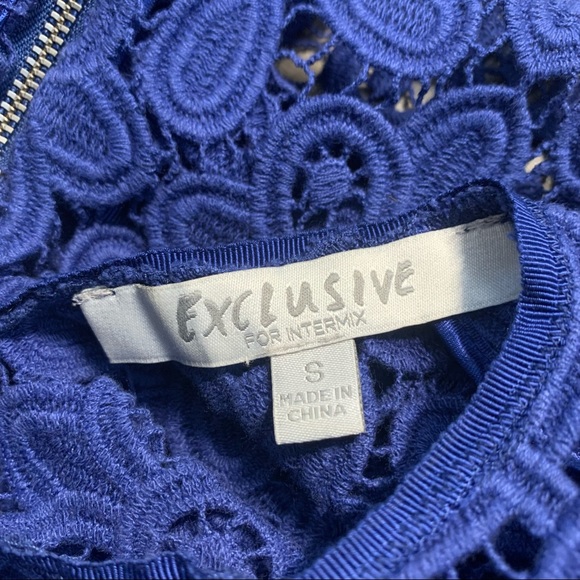 INTERMIX Exclusive Lace Eyelet Zipper Back Top Size S - Picture 8 of 11